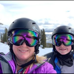 Meet your Posher, Eleanor